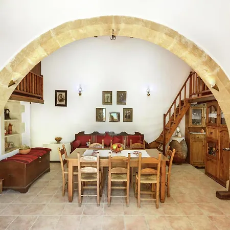 Lovely In Kalamitsi Alexandrou Vakantiehuis *